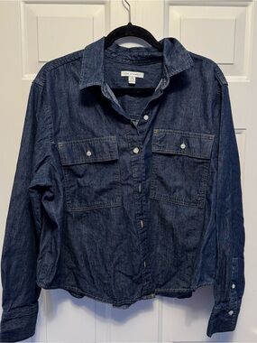Free Assembly Women’s Denim Shirt Long Sleeves Size XL 16-18 Button Up